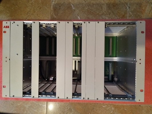 Части 1KHL015000R0001 PLC шасси системы управления P7LC ABB запасные