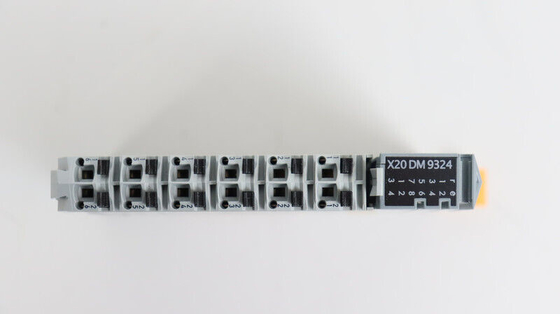 Модуль цифров СИСТЕМЫ Plc X20 автоматизации X20DM9324 B&R смешанный с 8 входными сигналами и 4 выходами