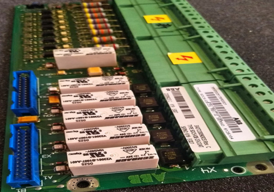 ABB SDCS-IOB-23 3ADT220090R0023 Терминальная панель Цифровая панель соединения