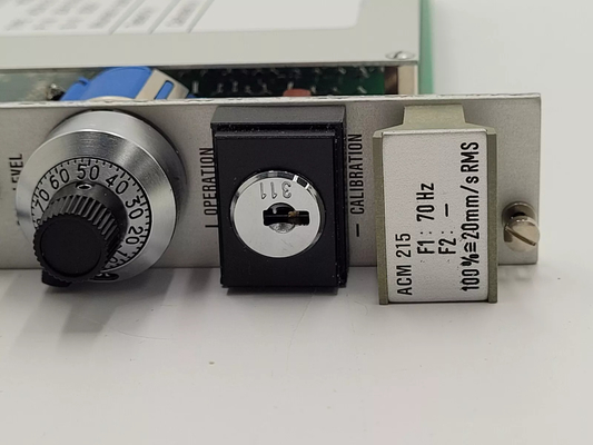 ACM215 204-215-000-101 Модуль калибратора в наличии Модуль системы мониторинга вибрации