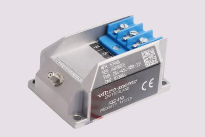 IQS452 204-452-000-211 Сигнальный кондиционер системы близости на складе