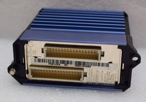 Foxboro FBM237 P0914XS Восемь аналоговых выходных каналов 0-20 мА Сигналы электрически совместимы с устройствами полевого управления HART