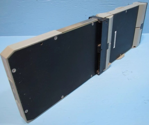 Foxboro P0400YE FBM04 0-20 MA Модуль интерфейса содержит четыре аналоговых входных и четыре выходных канала