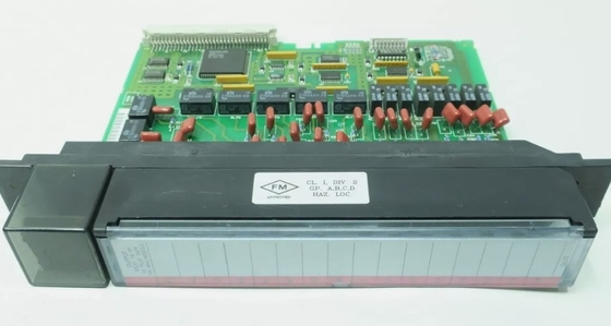 IC697MDL940 GE Дискритетные выходные модули Реле выход 16-точечный модуль 24 V DC