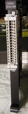 IC697VAL134 GE Аналоговый вход автоматизации Пионер PLC модуль / стойка 31 канал 12 бит