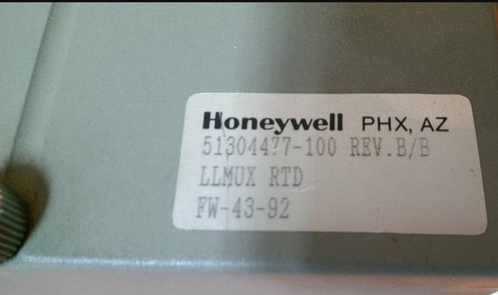Honeywell 51304477-100 Диспетчерская панель низкоуровневого аналогового мультиплексера