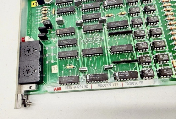 70AB01C-ES HESG 447224 R2 ABB Бинная панель управления выходной модулью