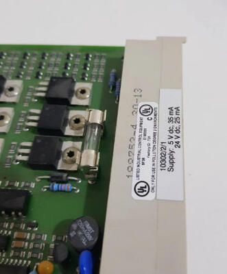 10302/2/1 Модуль повторяющего устройства Honeywell Watchdog 24Vdc 110mA Новое состояние