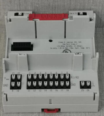 Honeywell XS821-22 24Vdc 110mA Плавающий выходный терминал соединитель с модулем и дизайном разделения базы