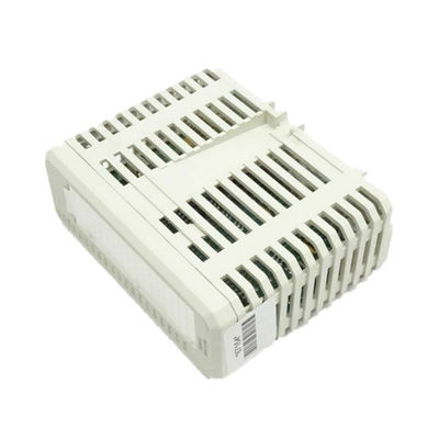 Части 3BSE008510R2 PLC AC DC CH 24V реле 16 цифрового данного DO810-EA ABB запасные