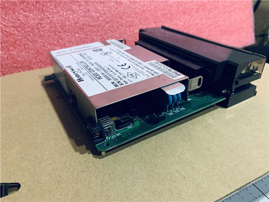 модуль PLC регулятора модели HC900 управления производственным процессом 900C53-0244-00 Хониуэлл