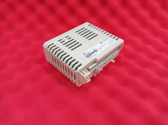 Части 3BSE008508R1 PLC модуля цифрового входного сигнала 24V DI810 ABB S800 16 CH запасные