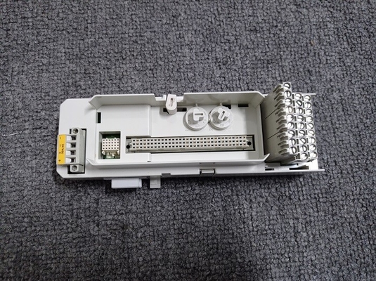 I/O 3BSC840157R1 основания S800 блока прекращения модуля PLC TU891 ABB