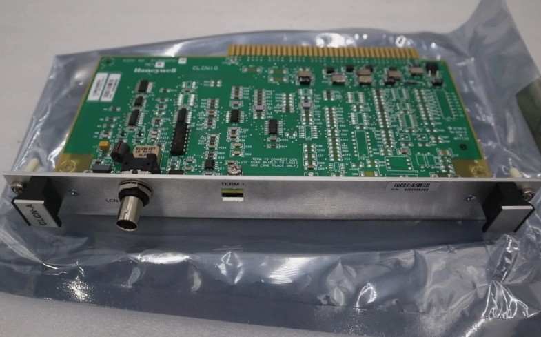 Honeywell 51305072-300 CLCN-B I/O CARD PLC модуль для промышленной автоматизации
