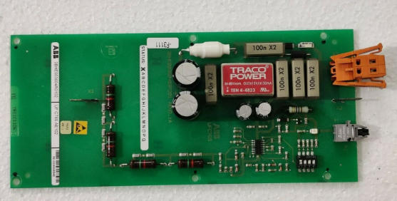 ABB 3BHE003604R0102 UFC765AE102 Быстродействующая процессорная основная плата управления с оптоволоконными кабелями и встроенным самотестированием
