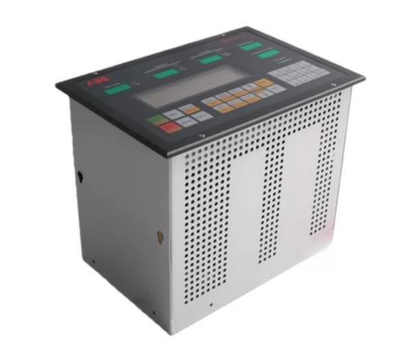 CMA120 3DDE300400 ABB Базовая панель управления с 3-позиционным сдвижным переключателем 8 цифровыми входами и 4 аналоговыми входами